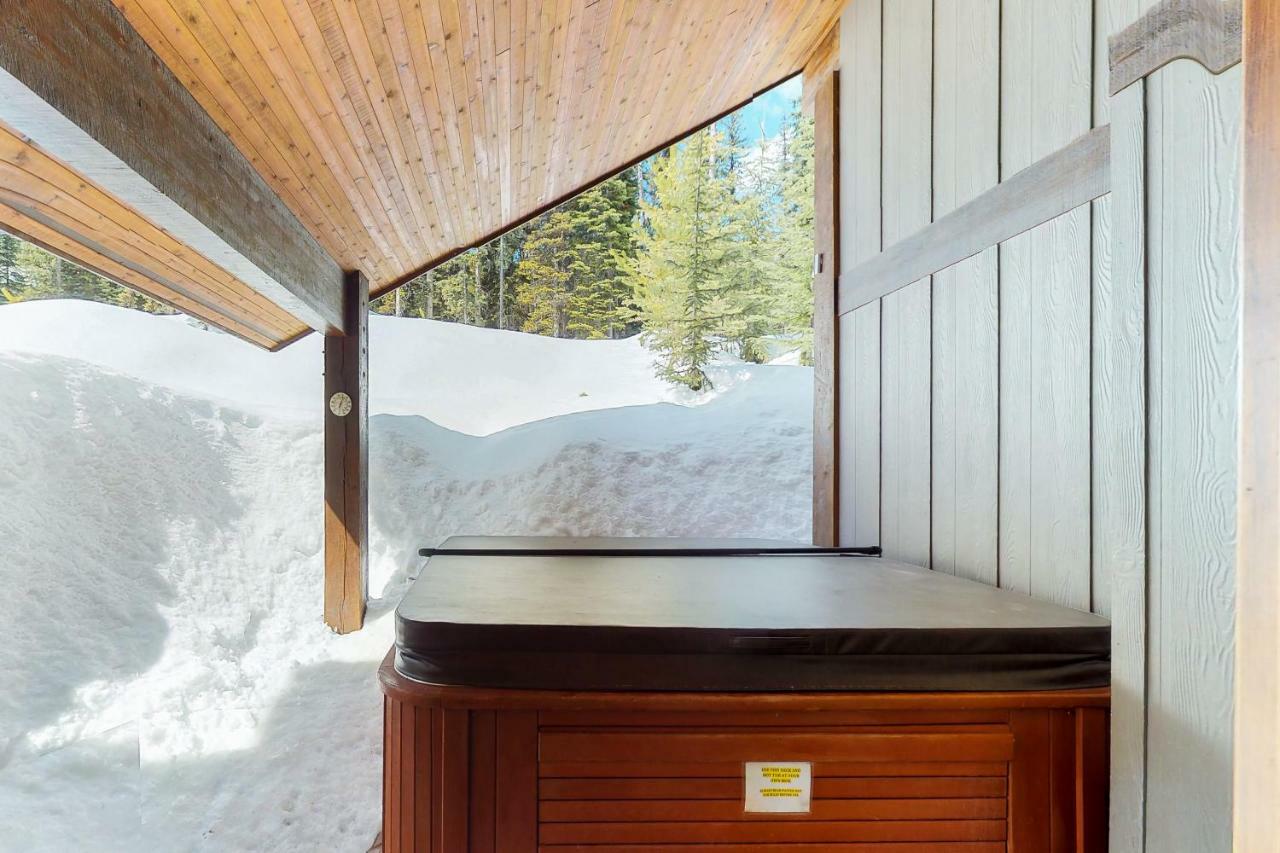South Face B Apartment Big White Ski Resort Exterior photo